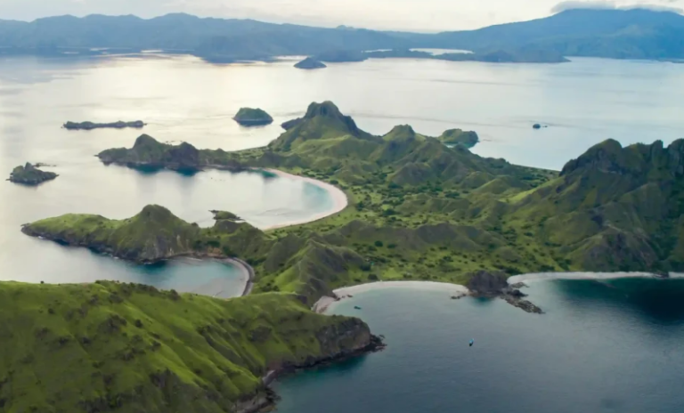 Labuan Bajo Wet Season Guide_ What to Expect November to March