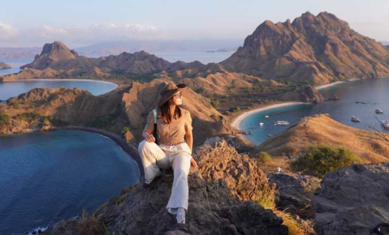 Padar Island Sunrise Hike_ A Complete Guide